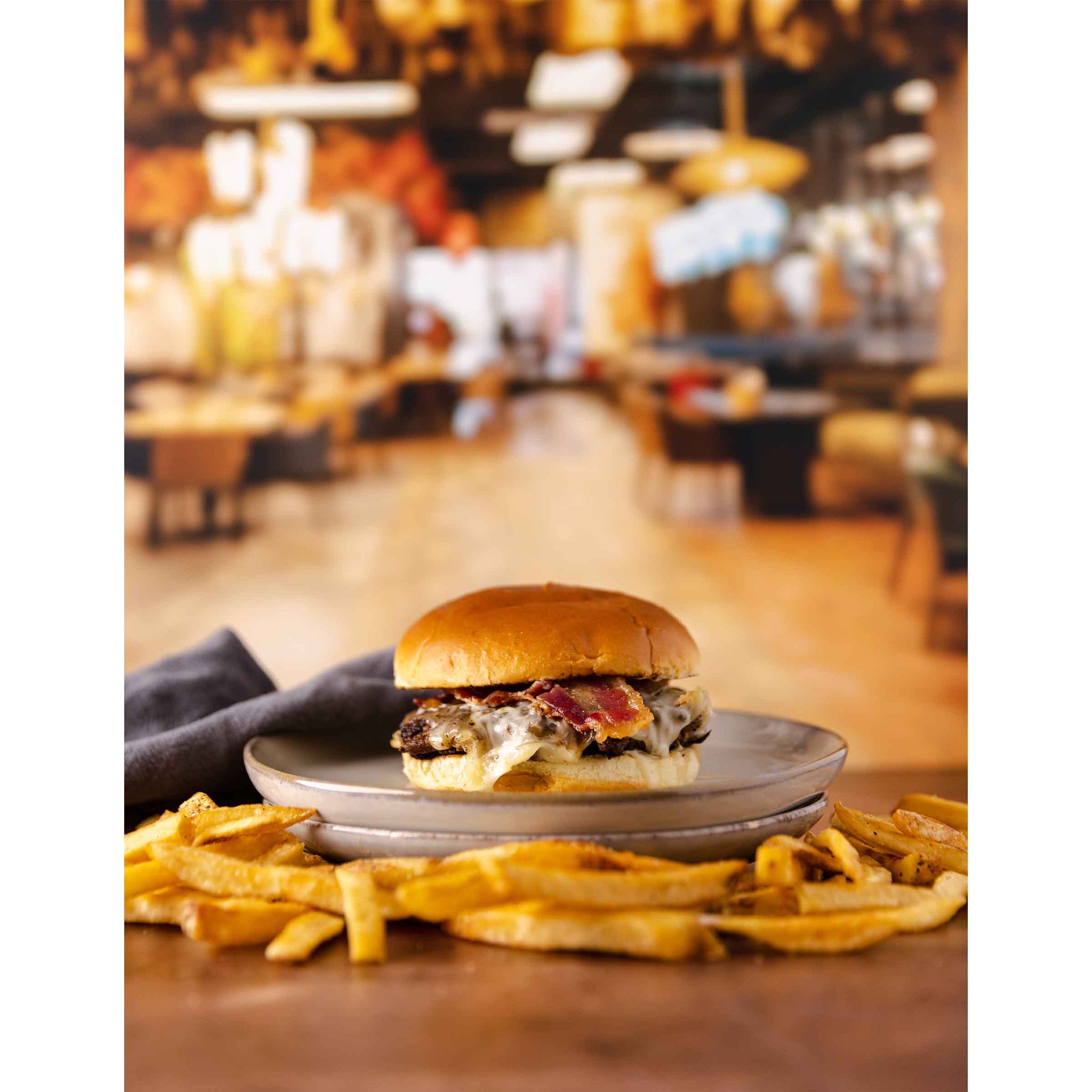 Restaurantscape - Replica Surfaces
