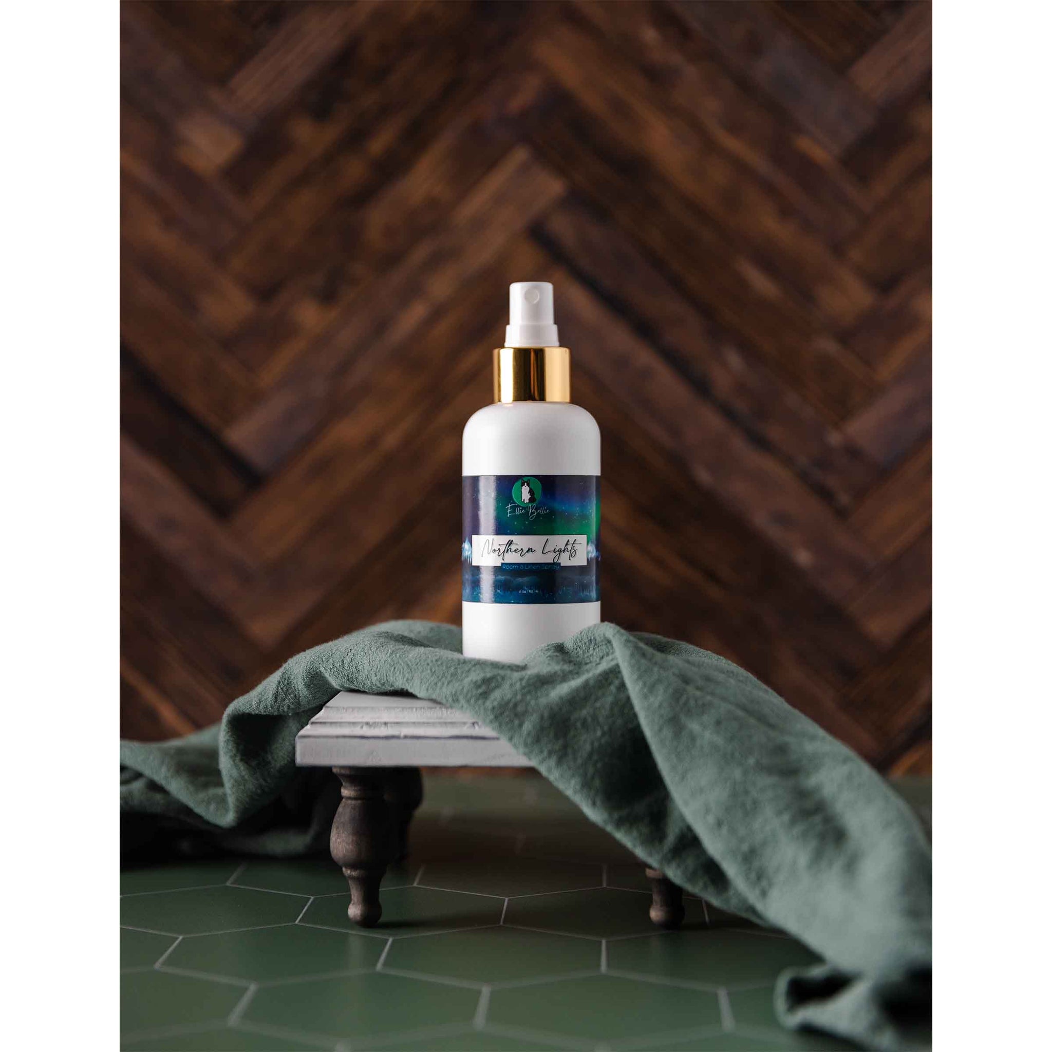 Rustic Chevron™ - Replica Surfaces