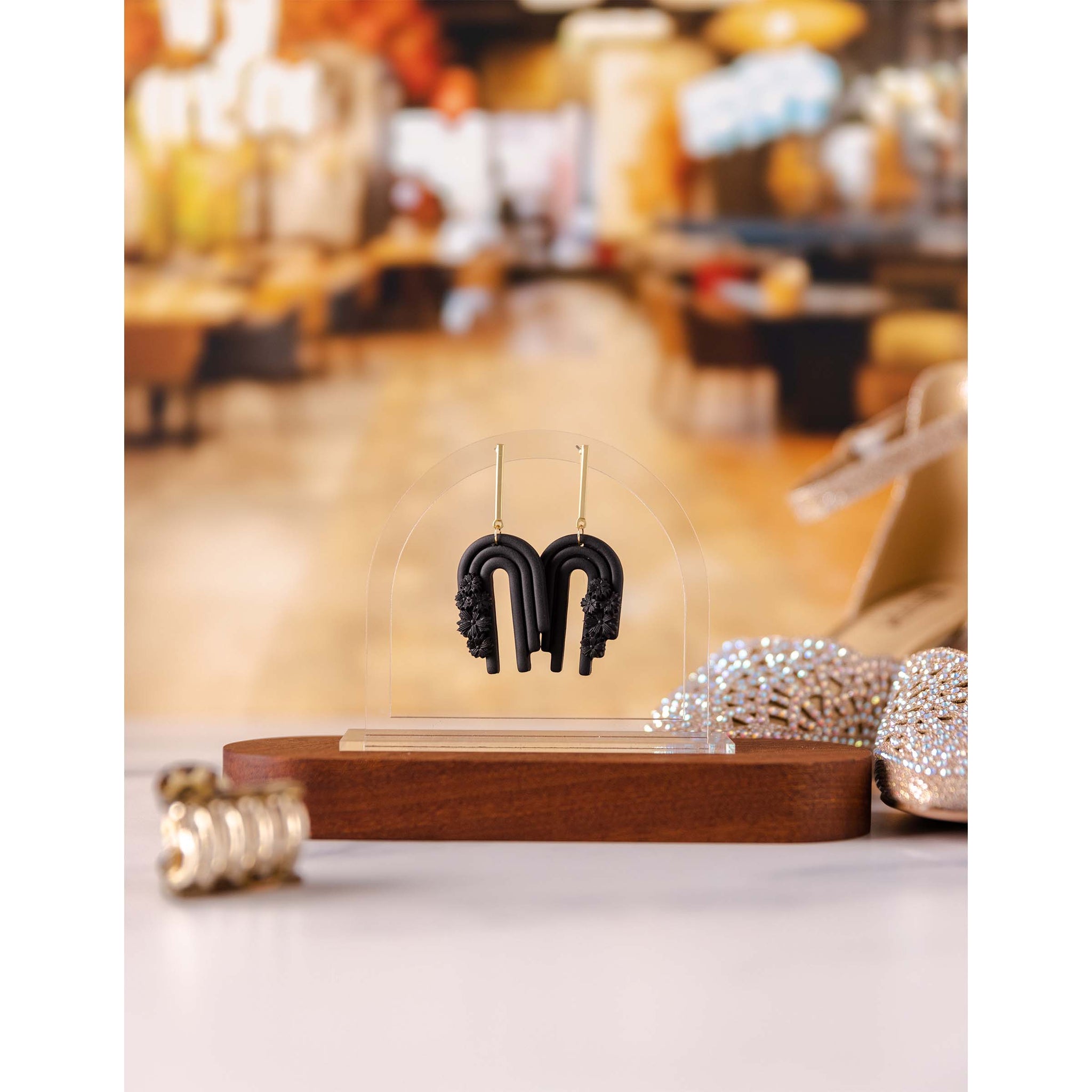 Restaurantscape - Replica Surfaces